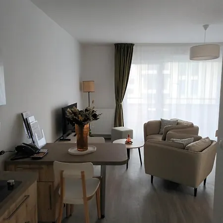 Domitys - Les Demoiselles Lejlighedshotel 4*