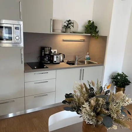 Aparthotel Domitys Les Demoiselles - Résidence Intergénérationnelle 4*