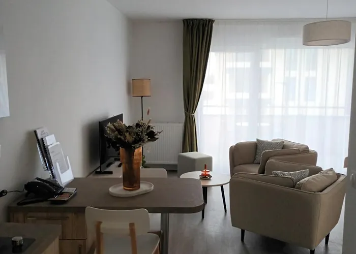 Domitys Les Demoiselles - Résidence Intergénérationnelle Appart hôtel 4*