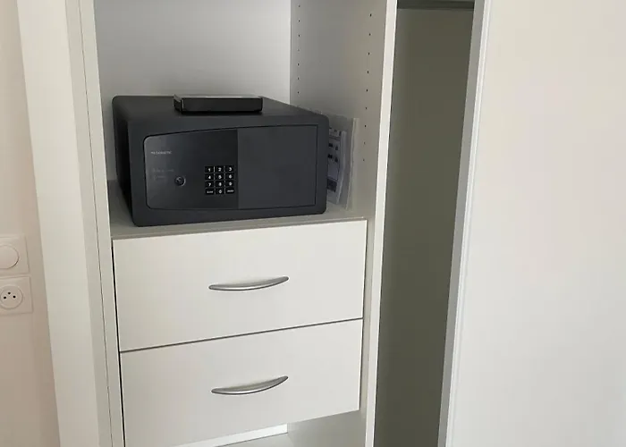 Domitys Les Demoiselles - Résidence Intergénérationnelle 4* Beaune (Cote d'Or)